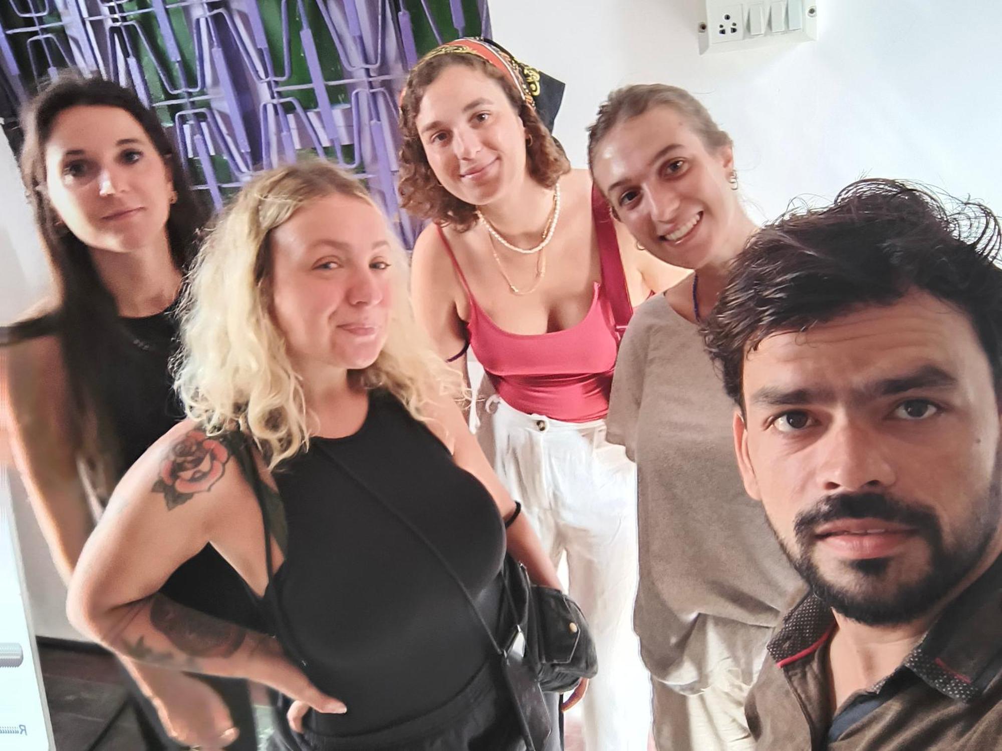 Khajuraho Dreams Homestay Bagian luar foto
