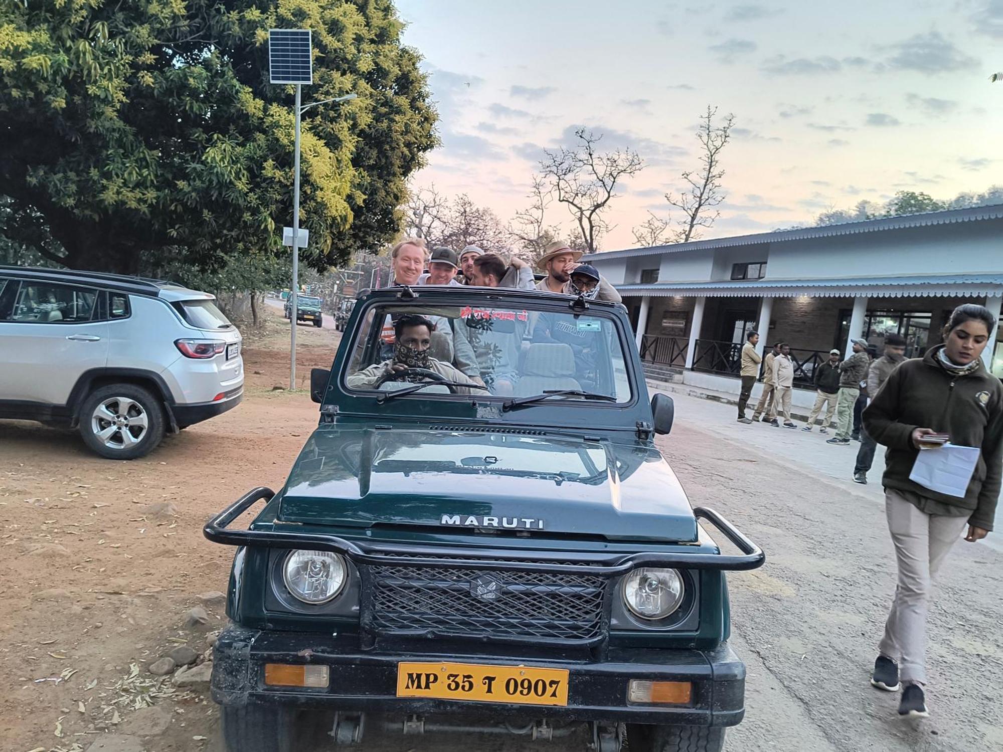 Khajuraho Dreams Homestay Bagian luar foto